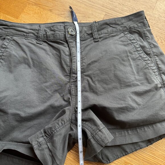American Eagle Black Midi Shorts Size 10 - Picture 12 of 13